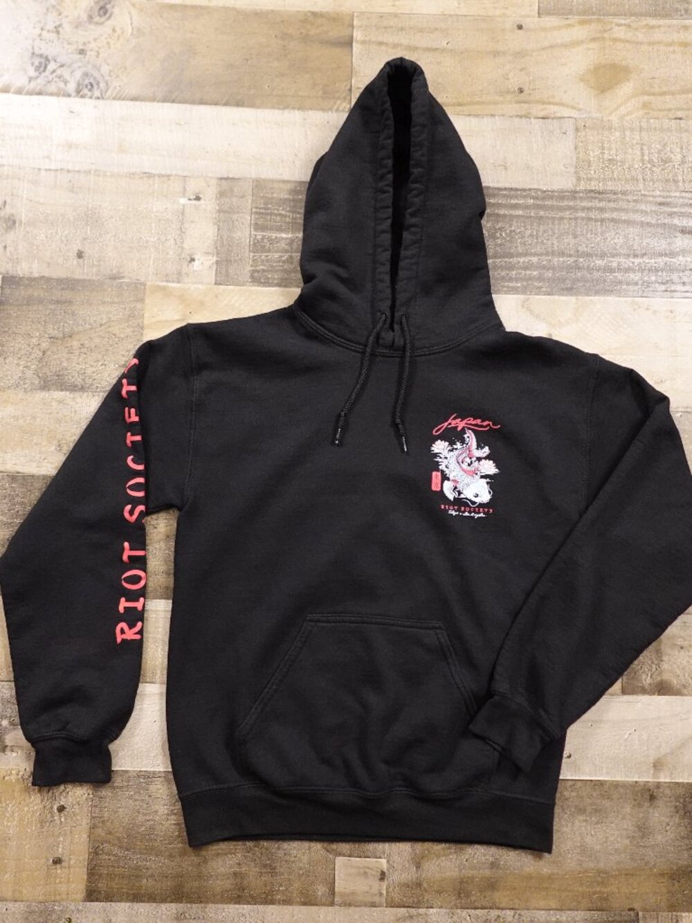 Riot Society Japan Koi Fish Graphic Hoodie Men’s Small Black Streetwear